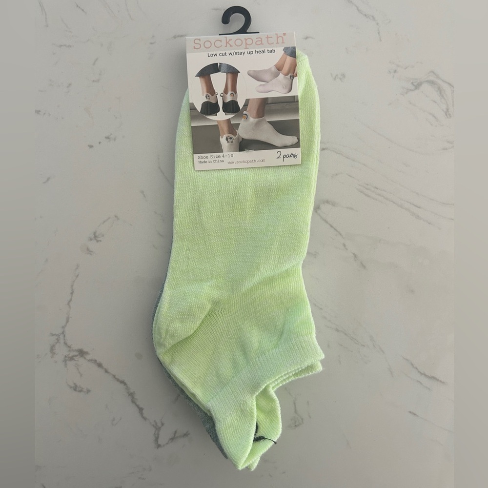 Sockopath Low-Cut Socks with Fun Embroidered Faces (2 Pairs), Size:4-10- NWT